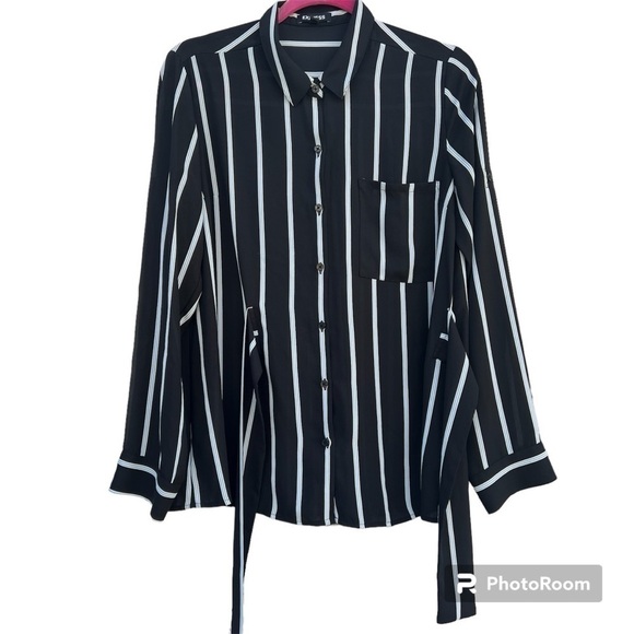 Express striped long sleeve one packet women shirt - Picture 4 of 8